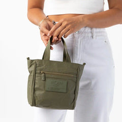 Crossbody | Monochrome